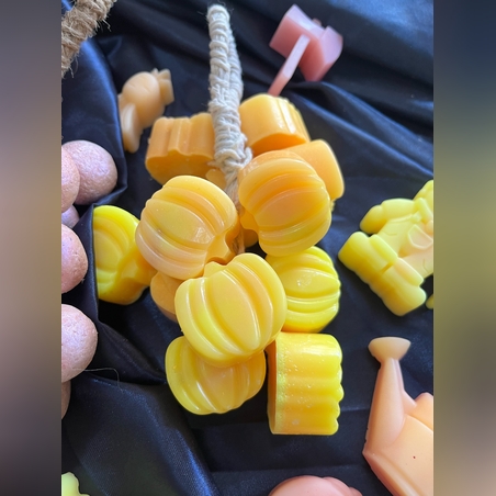 Ръчно изработен сапун „Тиква и мед“ с козе мляко