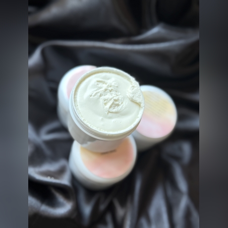 Подхранващ крем за тяло с телешка лой и екзотични масла