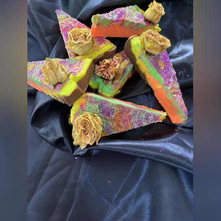 натурален сапун дамски "Златен пир