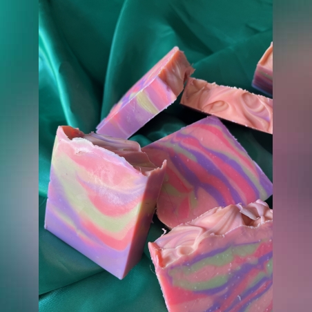 Сладка любов - Сапун, вдъхновен от смирна и тонка