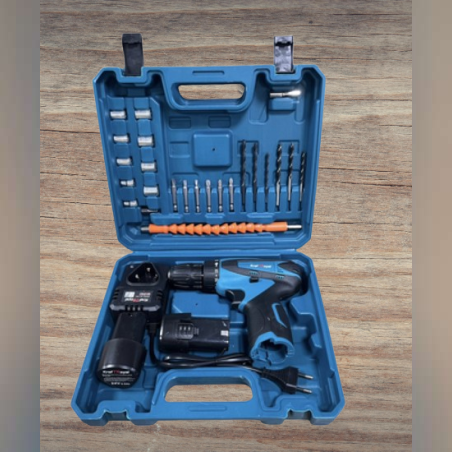 Акумулаторен винтоверт с две батерии