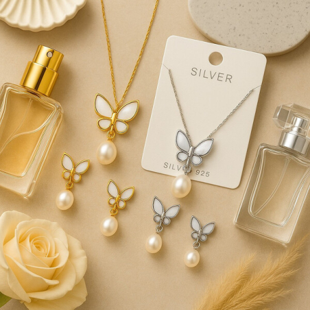 Стилен комплект бижута – колие и обеци с пеперуди и перлен акцент, елегантен дизайн в златисто или сребристо покритие