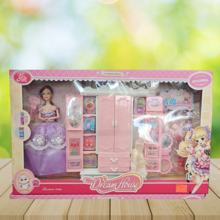 Кукла с аксесоари и гардероб, комплект за игри и забавление на децата