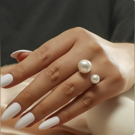 Минималистичен регулируем отворен пръстен със синтетична перла