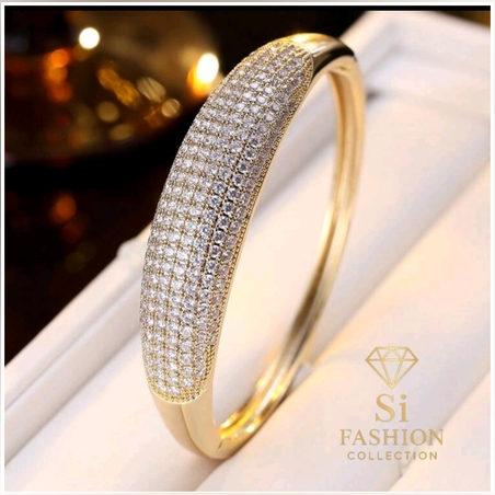 Гривна „Императорски блясък“