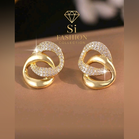 Обеци „Golden Embrace“