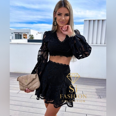 Обеци„ Black Crystal Teardrop Royale“