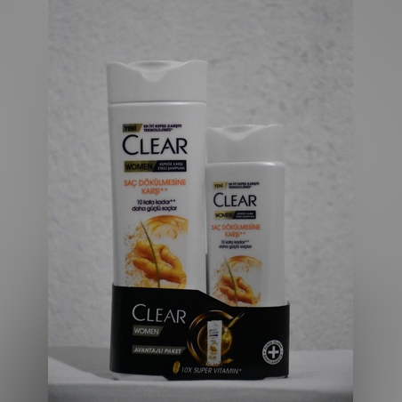 Комплект шампоани Clear за жени