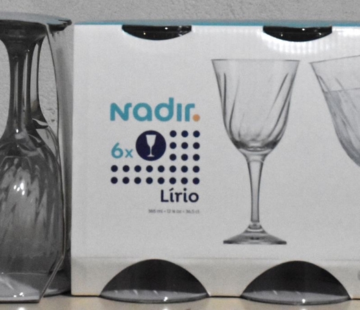 Комплект Чаши за вино Lirio