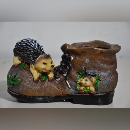 Градинска декорация обувка