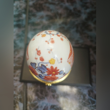 Cutiuță pt bijuterii tip ou faberge