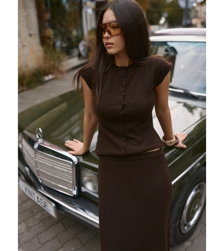 WOOL BUTTONED KNIT TOP IN CHOCOLATE