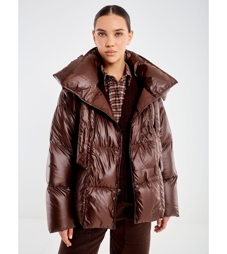 BROWN JACKET WITH COLLAR