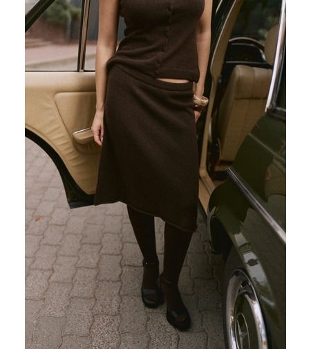 WOOL KNIT MIDI SKIRT IN CHOCOLATE