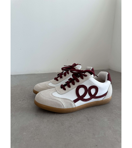 Lo Sneakers