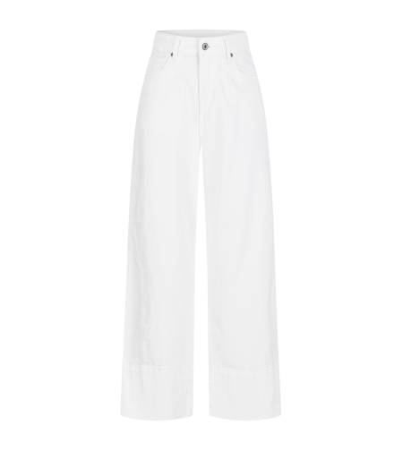 WHITE JEANS