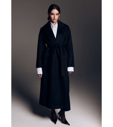 LONG BLACK COAT WITH BELT