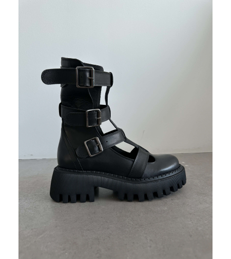 WEDNESDAY SHOES