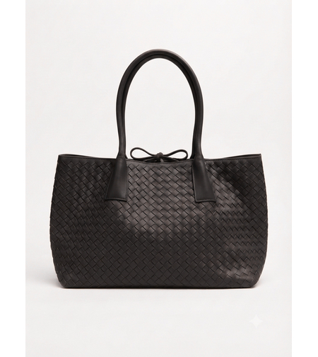 MAXI TOTE IN BLACK