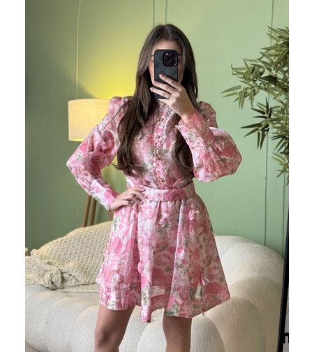 Дамски ефирен комплект с розов  флорален принт и колан