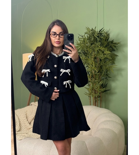 Дамски елегантен комплект сако и плисирана пола-черно