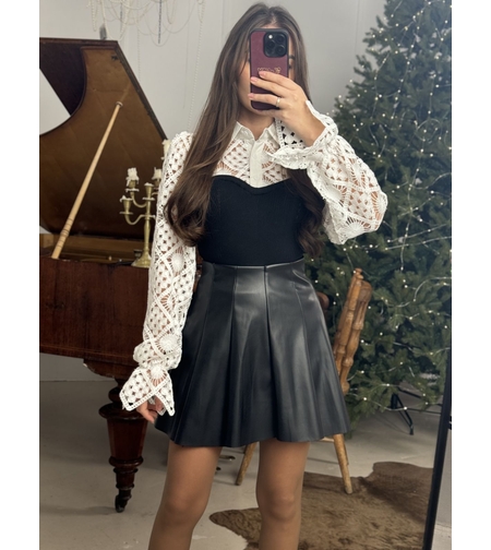 Елегантна дантелена блуза Classy Lace-черно