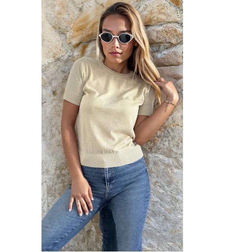 Дамска бежова  блуза с къс ръкав и фино ламе