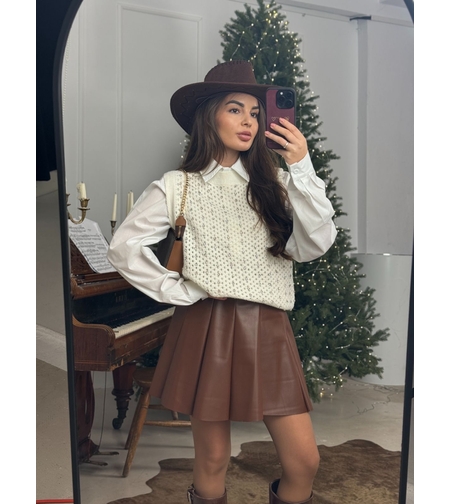 Дамски комплект елече и риза Classic Charm-бяло