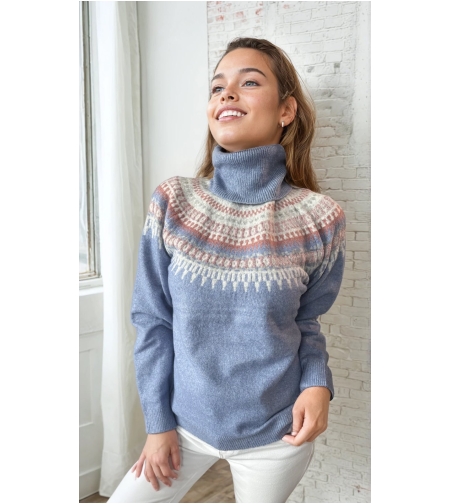 Дамски пуловер с поло яка и етно мотив-синьо