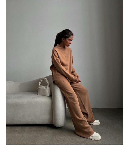 Комплект „Urban Comfort“ с права кройка-бежово