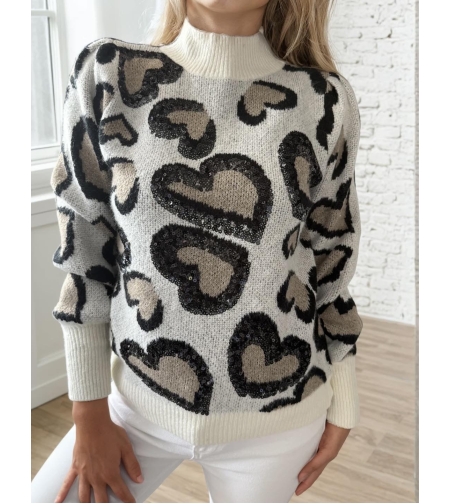 Дамски пуловер с пайети и сърца-екрю