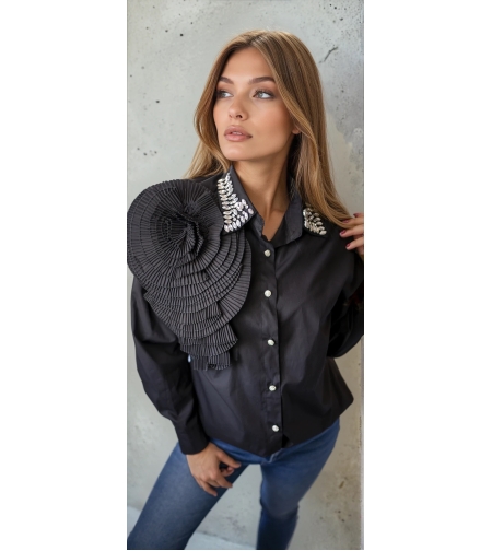 Елегантна риза с ефектен дизайн- Черна