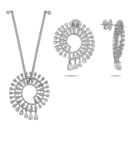 5.67 ct Diamond set