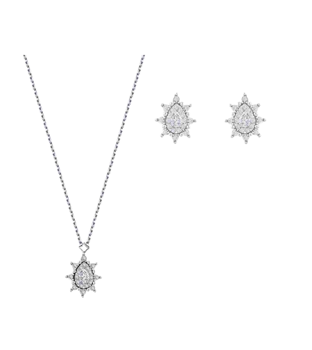 0.54 ct Set with diamonds