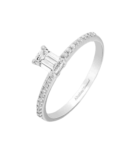 0.63 ct Ring with baguette diamonds