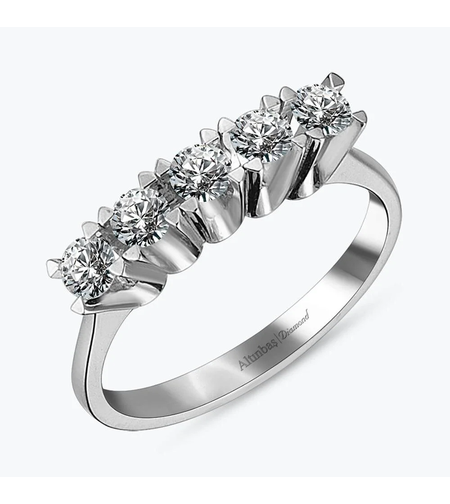 0.61 к Бриллиантовое кольцо