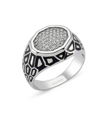 0.50 k Men's ring with diamonds