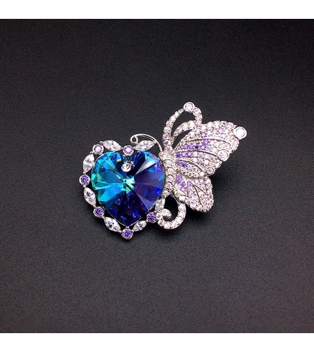 Брошка бяло позлатяване 'Пеперуда със синьо сърце' | Бижута Invoke.bg