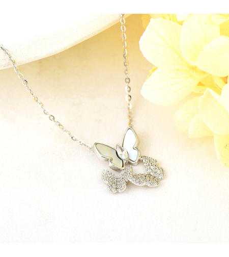 Сребърно колие Пеперуда със седеф | колекция Delicate Silver | Бижута Invoke.bg