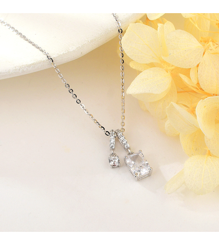 CRYSTAL SHINE CRUSHED ICE NECKLACE