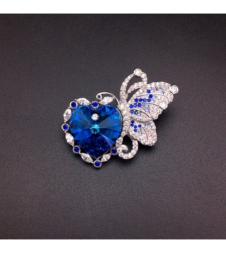 Брошка бяло позлатяване 'Пеперуда със синьо сърце' | Бижута Invoke.bg