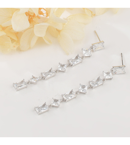 Дълги ежедневни сребърни обеци | колекция Delicate Silver | Бижута Invoke.bg