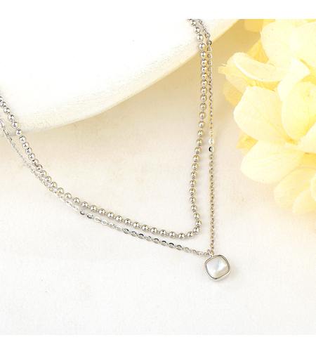 Сребърно колие със седеф | колекция Delicate Silver | Бижута Invoke.bg