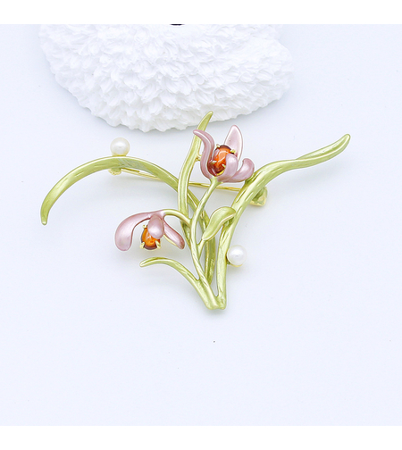 Стилна брошка жълто позлатяване 'Магнолия' | Бижута Invoke.bg