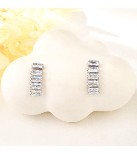 Сребърни обеци с родий | колекция Delicate Silver | Бижута Invoke.bg