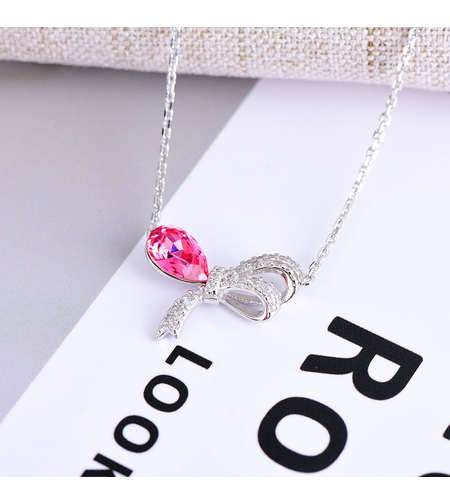 Сребърно колие с кристали Swarovski | колекция Delicate Silver | Бижута Invoke.bg