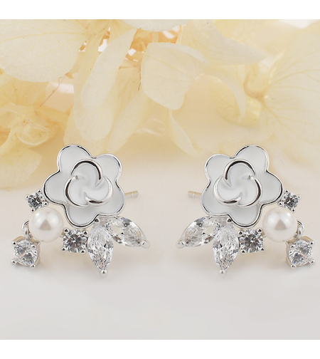 Ежедневни сребърни обеци цветя | колекция Delicate Silver | Бижута Invoke.bg