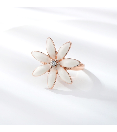 Пръстен розово позлатяване бяло цвете | Колекция Rose Gold | Бижута Invoke.bg