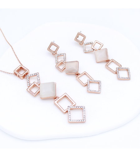 Комплект розово позлатяване квадратни елементи | Колекция Rose Gold | Бижута Invoke.bg