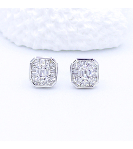 Сребърни обеци по ухото с циркони | Колекция Silver Premium | Бижута Invoke.bg